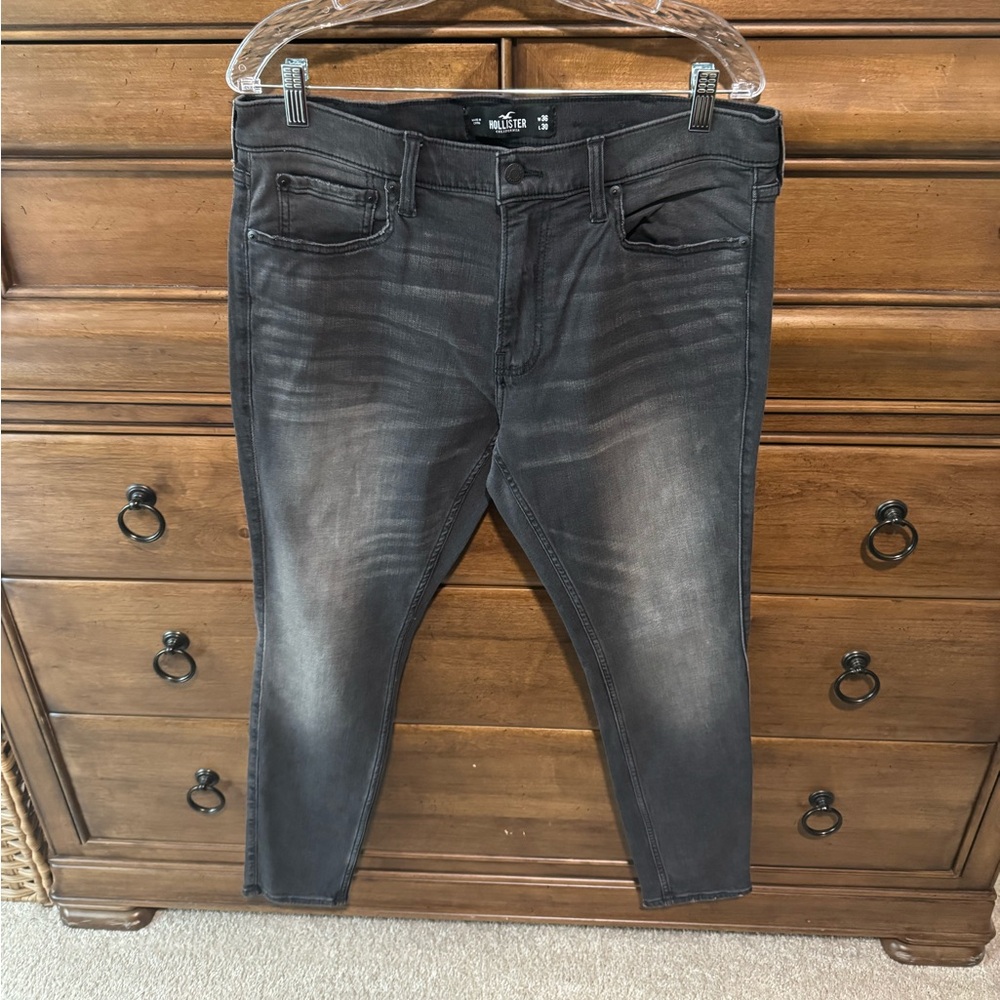 Hollister Black Skinny Jeans with Stretch